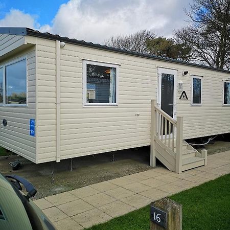 Hotel Lakeland Leisure Park Flookburgh Esterno foto